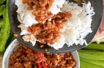 [🆕🇻🇳] Mắm Dì Cẩn – Chuyên cung cấp sỉ và lẻ các loại mắm miền Trung, mắm Dì Cẩn các loại, nước mắm Lý Sơn, chả cá Lý Sơn 🍔 Top1Food  🍜 Thịt Chưng Mắm Tép. Có Sẵn Giao Liền HCM
– Mua Về Ăn Liền
– Chỉ cần mở hộp_ hấp hoặc bỏ lò vi sóng hâm nóng lại
– Sẵn ăn ngay.
– Thịt nhà em chưng ít dầ , shares-0✔️ , likes-3❤️️ , date-2025-03-21 20:58:20🇻🇳🇻🇳🇻🇳📰🆕