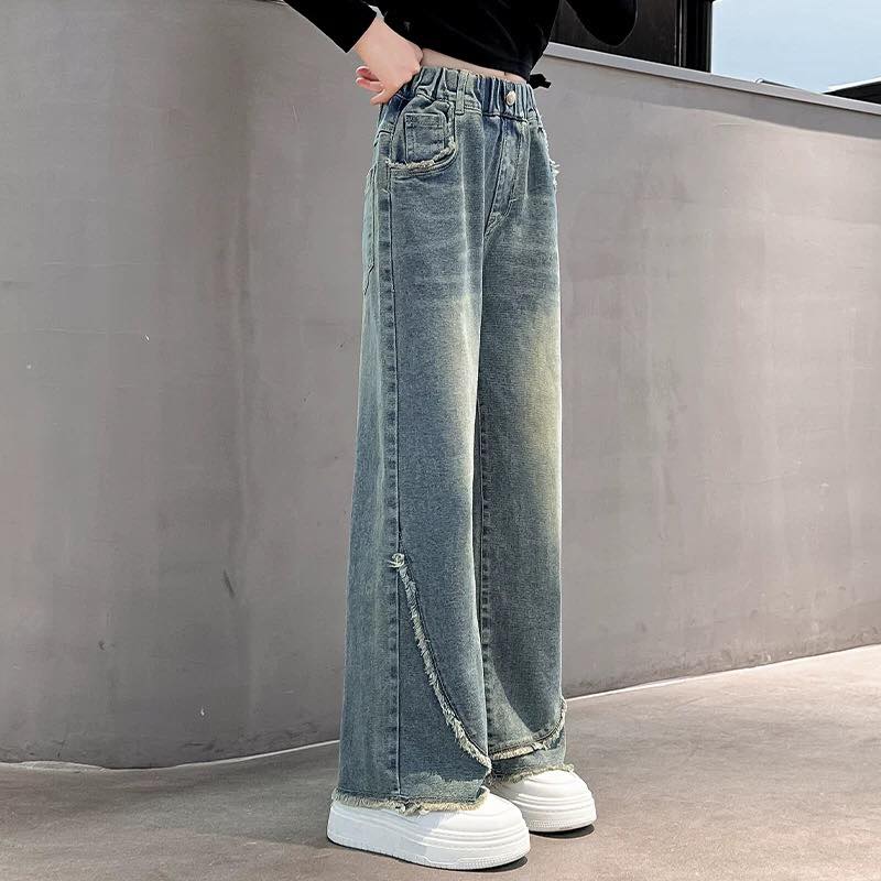 [🆕🇻🇳] BABY SHOP – thời trang trẻ em – Shop chuyên bán buôn, bán lẻ quần áo, giầy dép, phụ kiện trẻ em 🧑‍🧒❤️️👶⭐️ QUẦN JEANS BÉ GÁI
Chất jeans mềm đẹp, from xuông năng động, sang chảnh
Size:120-170(25-55kg)
Giá:290.000
, shares-1✔️ , likes-3❤️️ , date-2025-03-22 22:10:11🇻🇳🇻🇳🇻🇳📰🆕