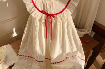 [🆕🇻🇳]  Baby Sweet – Chuyên quần áo trẻ em tqxk, little maven, jumping meters , malwee … và phụ kiện trẻ em 🧑‍🧒❤️️👶⭐️ Siêu phẩm
Váy Du du cream đã đủ tiểu thư , đã đủ bánh bèo chưa ạ
Size : 90-100-110-120-130-140 ( 11-30kg )
Giá #185k
Hàng sẵn ạ
, shares-0✔️ , likes-2❤️️ , date-2025-03-22 04:07:02🇻🇳🇻🇳🇻🇳📰🆕