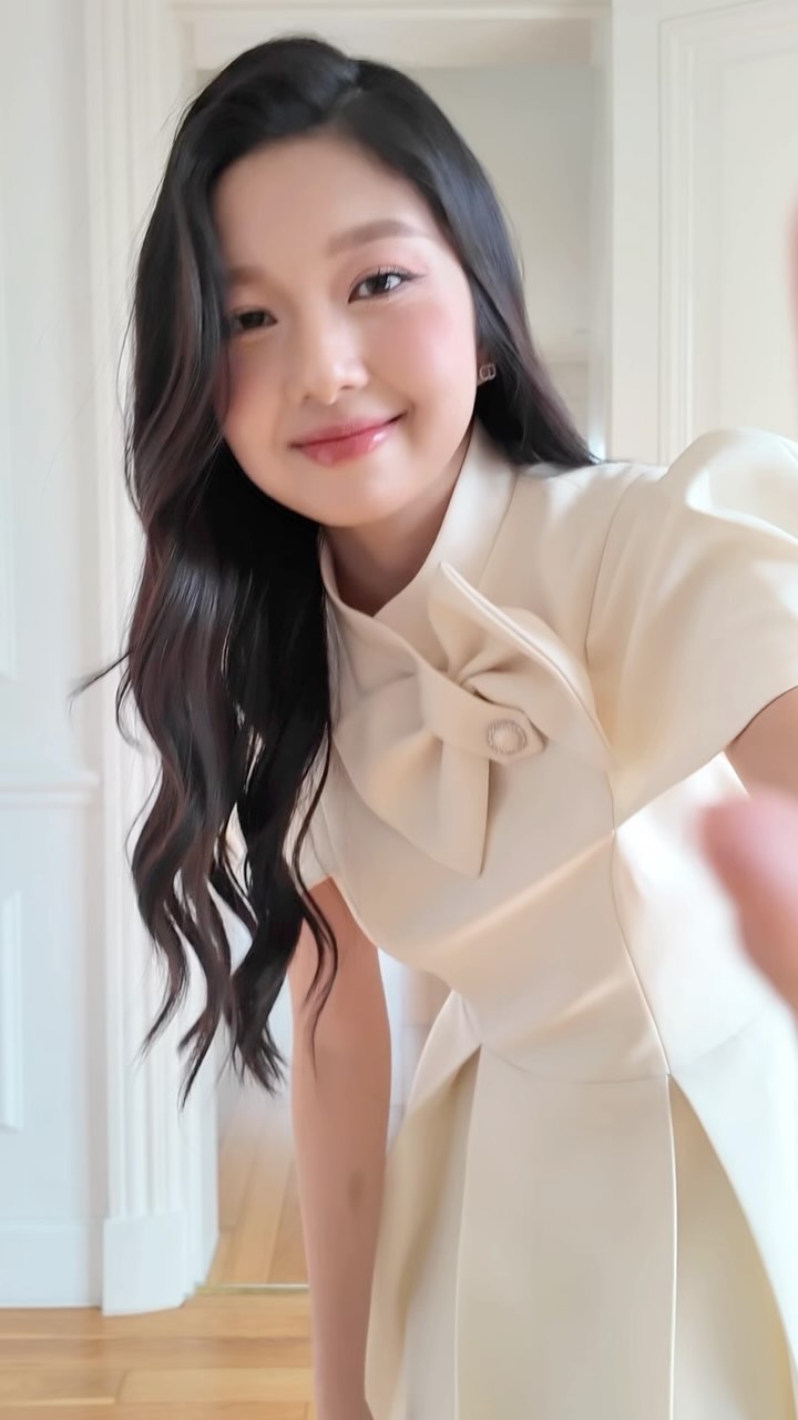 [🆕🇻🇳] Hera Chic – Thời trang nữ thiết kế và may thủ công bằng cả trái tim ♥️ 👕 Top1Fashion 👗  𝐋𝐮𝐜𝐢𝐚 𝐃𝐫𝐞𝐬𝐬 || 𝐇𝐨𝐚́ 𝐧𝐚̀𝐧𝐠 𝐭𝐢𝐞̂̉𝐮 𝐭𝐡𝐮̛ 𝐬𝐚𝐧𝐠 𝐭𝐫𝐨̣𝐧𝐠 𝐯𝐚̀ 𝐧𝐨̂̉𝐢 𝐛𝐚̣̂𝐭

Thiết kế đặc biệt nhất BST được ứng dụng vào Lucia Dress chắc hẳn sẽ mang tới cho nàng d , shares-0✔️ , likes-0❤️️ , date-2025-03-21 18:17:19🇻🇳🇻🇳🇻🇳📰🆕