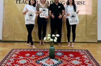 [🆕🇻🇳]Shine Yoga school – Phòng tập yoga 🧘 Top1Yoga 🤸🏻‍♀️ Đây là khóa HLV Thứ 23 của Tụi mìnhCứ ngỡ như ngày đầu Khai Giảng, cảm xúc lo lắng nghe, hồi hộp, biết ơn và tràn đầy yêu thương.Các Bạn HLV có những n , shares-0✔️ , likes-10❤️️ , date-2025-03-24 21:50:30🇻🇳🇻🇳🇻🇳📰🆕