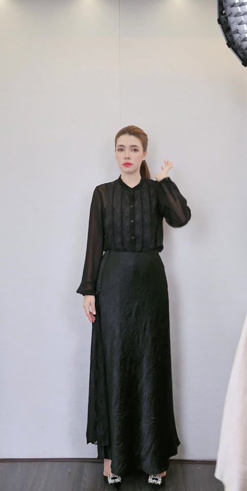 [🆕🇻🇳] Mibebe – Chuyên thời trang nữ nhập trực tiếp từ Hàn Quốc và Hong Kong 👕 Top1Fashion 👗  𝑪𝒉𝒂̂𝒏 𝒗𝒂́𝒚 𝒍𝒖̣𝒂 𝒅𝒂̀𝒊 2 tone màu thanh lịch mix match cùng 𝒂́𝒐 𝒔𝒐̛ 𝒎𝒊 𝒗𝒐𝒂𝒏 𝒑𝒉𝒐̂́𝒊 𝒓𝒆𝒏 điệu đà dành cho các chị iu diện đi làm đều xinh và sang cả ạ 
_____
𝑨 , shares-0✔️ , likes-13❤️️ , date-2025-03-22 19:05:06🇻🇳🇻🇳🇻🇳📰🆕