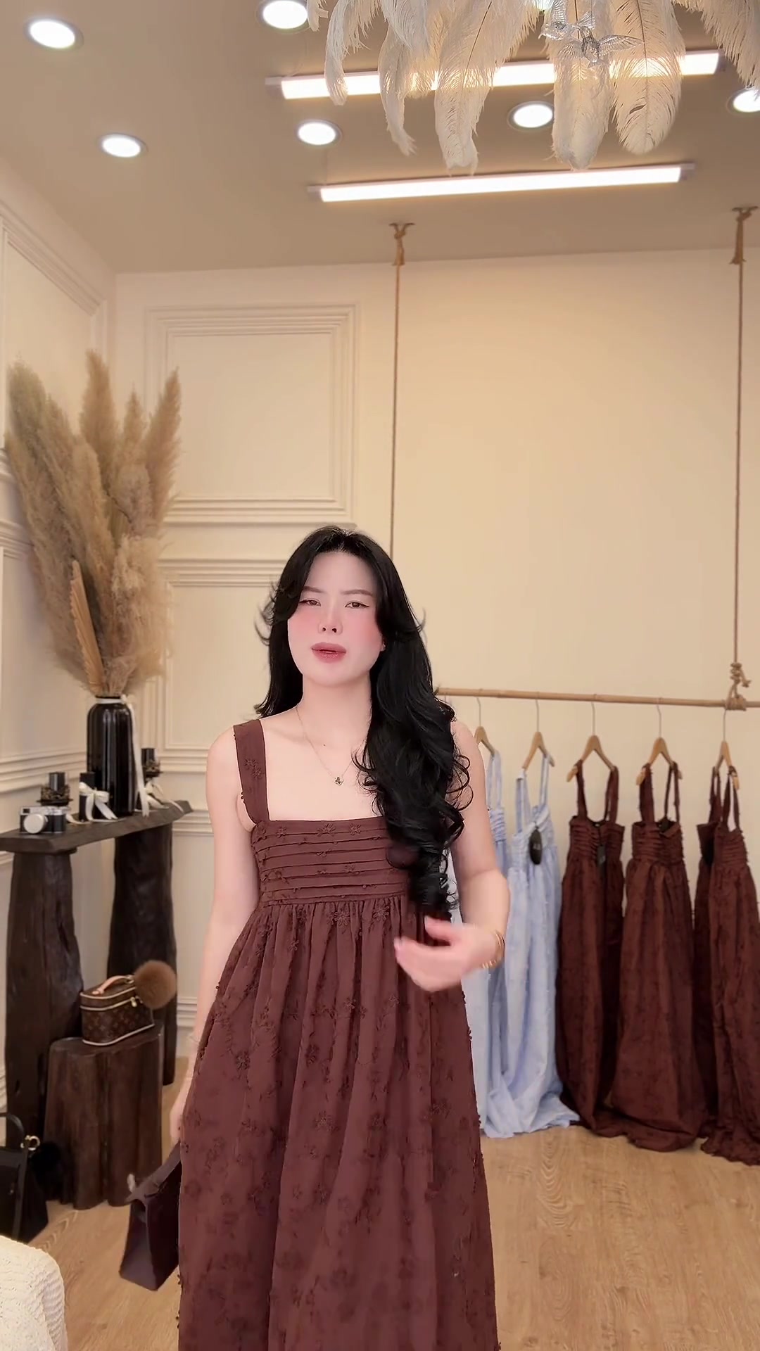[🆕🇻🇳] Bui Lan Anh Studio – 𝑸𝒖𝒂̂̀𝒏 𝑨́𝒐 𝑵𝒖̛̃ 𝑯𝒐𝒕 𝑻𝒓𝒆𝒏𝒅 👕 Top1Fashion 👗   , shares-1✔️ , likes-49❤️️ , date-2025-03-24 17:46:03🇻🇳🇻🇳🇻🇳📰🆕