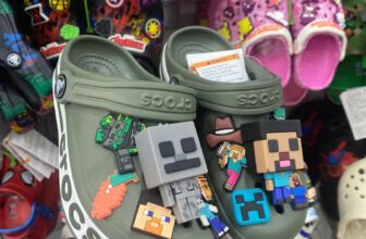 [🆕🇻🇳]  Aiko Kids – Thời Trang Cho Bé – Cửa hàng chuyên dép sục, giày lười và phụ kiện, charm gắn dép 🧑‍🧒❤️️👶⭐️  𝗬𝗲̂𝘂 𝗲𝗺 𝘁𝗵𝗶̀ 𝘆𝗲̂𝘂 𝗰𝗵𝗼 𝘁𝗿𝗼́𝘁
𝗟𝗼̛̃ 𝘆𝗲̂𝘂 𝗲𝗺 𝗿𝗼̂̀𝗶 𝘁𝗵𝗶̀ 𝗰𝗵𝗼̂́𝘁 𝗲𝗺 đ𝗶Toàn bộ giày hàng xuất xịn, có sẵn – Giá chỉ từ 1xx-4xxCó sẵn size từ 21-45
Tư vấn 2 , shares-0✔️ , likes-1❤️️ , date-2025-03-23 20:45:42🇻🇳🇻🇳🇻🇳📰🆕