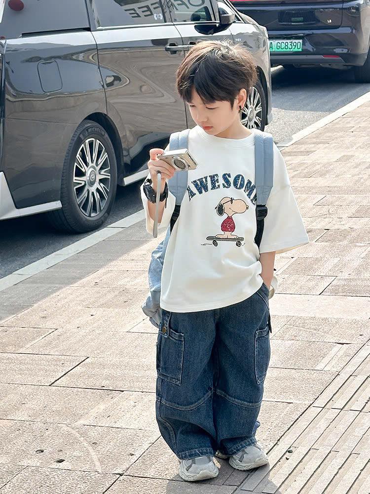 [🆕🇻🇳] Tiệm nhà Min – Shop chuyên quần áo trẻ em hàng QCCC, phong cách Hàn Quốc 😎❤️️⭐️  ÁO THUN AWESOME AMBB KIDS
Thun cotton mịn mát
Size 90-160
Mẹ chấm (.) hoặc inbox để tư vấn và báo giá nhé
Link shopee:
Tiktok shop: tiemnhaminkids, shares-0✔️ , likes-5❤️️ , date-2025-03-25 01:54:16🇻🇳🇻🇳🇻🇳📰🆕