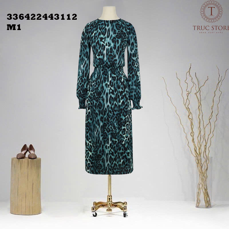 [🆕🇻🇳] TrucStore – Thời Trang Xuất Khẩu VNXK Cao Cấp _ New  👕 Top1Fashion 👗  NEW IN STORE
Đầm midi họa tiết với smocking hạ eo giúp khoe eo thon gọn, nịnh dáng. Kiểu dáng tay bồng kết hợp smocking bản to.
Phần vải voan tơ bồng bềnh , shares-0✔️ , likes-0❤️️ , date-2025-03-26 02:00:15🇻🇳🇻🇳🇻🇳📰🆕