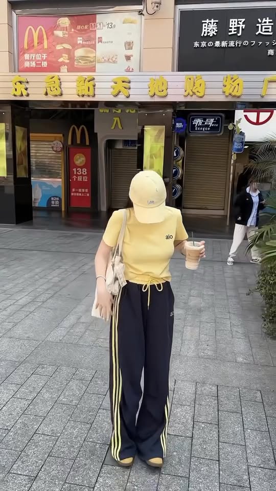 [🆕🇻🇳] Đỗ Hương – Quần Áo Hot Trend 👕 Top1Fashion 👗   , shares-0✔️ , likes-3❤️️ , date-2025-03-22 04:20:05🇻🇳🇻🇳🇻🇳📰🆕