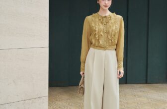 [🆕🇻🇳] Kate By Linh Nguyen – Kim Mã 😎❤️️⭐️ “𝑭𝒍𝒂𝒊𝒓 𝒇𝒐𝒓 𝑺𝒑𝒓𝒊𝒏𝒈” : Calla shirt & Gin trouser
Làm mới phong cách thời trang Xuân – Hè với sự kết hợp hài hoà từ hai gam màu tươi sáng là vàng mustard & tr , shares-1✔️ , likes-13❤️️ , date-2025-03-24 03:29:11🇻🇳🇻🇳🇻🇳📰🆕