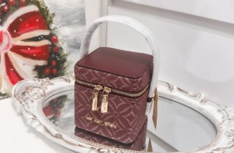 [🆕🇻🇳] Give Away Premium Quận 1 👕 Top1Fashion 👗  𝗧𝗨́𝗜 𝗧𝗔̂̀𝗠 𝗧𝗥𝗨𝗡𝗚 𝗧𝗛𝗔𝗡𝗛 𝗟𝗬́ | 𝗔𝘂𝘁𝗵𝗲𝗻𝘁𝗶𝗰 𝗼𝗻𝗹𝘆Album mở bán trực tiếp tại cửa hàng lúc 16:30 hôm nay ngày 25/3 và hỗ trợ chốt online lúc 17:30 cùng ngày ạ.
, shares-0✔️ , likes-14❤️️ , date-2025-03-25 21:44:05🇻🇳🇻🇳🇻🇳📰🆕