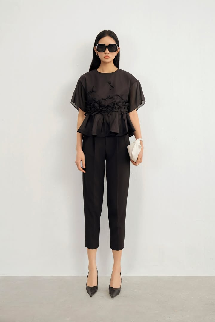 [👗🇻🇳] SIXDO is a fashion brand founded by fashion designer DOMANHCUONG 👕 Top1Fashion 👗 – 𝐁𝐥𝐚𝐜𝐤 𝐁𝐨𝐰𝐬 𝐖𝐡𝐢𝐬𝐩𝐞𝐫 𝐄𝐥𝐞𝐠𝐚𝐧𝐜𝐞 …