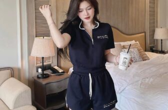[🆕🇻🇳] HAMY Clothing  👕 Top1Fashion 👗  Đơn giản nhưng lên dáng xinh vô cùng .SÉT BỘ MÌ HÀN ECOChất mì hàn mịn mát lắm nha , lên dáng trẻ trung năng động.
Chân váy có quần trong không lộ, e  , shares-0✔️ , likes-0❤️️ , date-2025-03-26 05:45:40🇻🇳🇻🇳🇻🇳📰🆕
