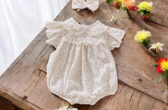 [🆕🇻🇳] Tiệm Sun – Quần áo đẹp cho bé – Bí mật của những em bé TỰ TIN – THẦN THÁI và HẠNH PHÚC � 🧑‍🧒❤️️👶⭐️  Ưu điểm: Ảnh thật + FREESHIP với đơn từ 2 bộ (k gồm bộ sale)
Nhược điểm: Nhanh hết size nên mom nào ưng mẫu nào thì nhắn e nha, e ship ngay và luôn nạ   , shares-0✔️ , likes-25❤️️ , date-2025-03-26 04:05:12🇻🇳🇻🇳🇻🇳📰🆕