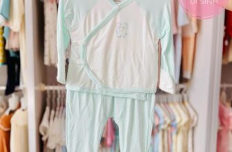 [🆕🇻🇳] Quỳnh Anh – Trọn Gói Đi Sinh – Shop chuyên cung cấp trọn gói đồ sơ sinh 🧑‍🧒❤️️👶⭐️ 𝐁Ộ 𝐃À𝐈 𝐍𝐎𝐔𝐒 𝐒𝐎̛ 𝐒𝐈𝐍𝐇
Thiên thần nhỏ sẽ thật xinh xắn trong vòng tay mẹ khi diện đồ sơ sinh nhà Nous. Vẻ mềm mại trong thiết kế và chất liệu của Nous cho , shares-0✔️ , likes-1❤️️ , date-2025-03-30 16:39:52🇻🇳🇻🇳🇻🇳📰🆕