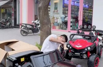 [🆕🇻🇳] CoCakids MẸ VÀ BÉ – Hệ thống cửa hàng mẹ và bé 🧑‍🧒❤️️👶⭐️ Siêu xe nổi đình nổi đám của nhà em lại về đây ạ . Hót hòn họt lun ạ  #11yetkieuhaitanhaiduong #COCAKIDS #ototreem , shares-0✔️ , likes-2❤️️ , date-2025-03-28 01:42:36🇻🇳🇻🇳🇻🇳📰🆕