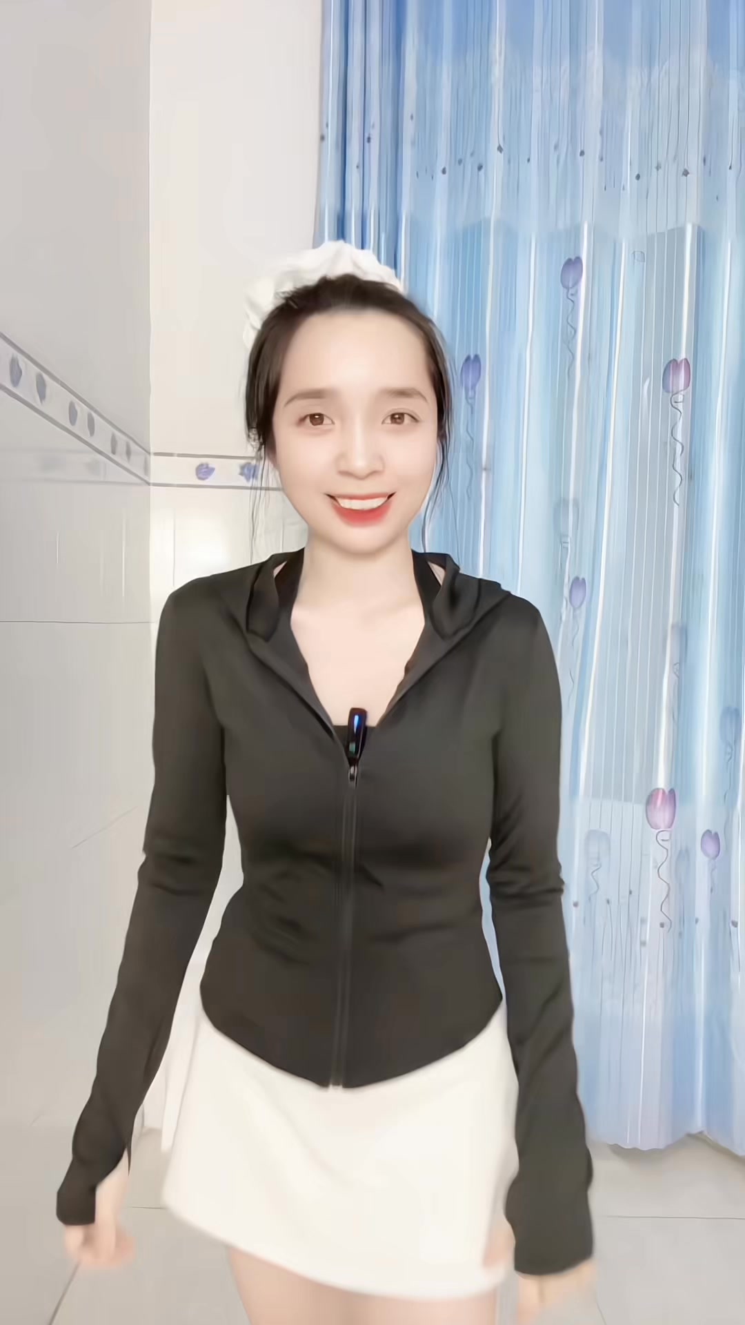 [🆕🇻🇳] BAMBU Thời Trang VNXK 👕 Top1Fashion 👗  SALE Chỉ 𝟵𝟵𝗞/𝟏 ÁO
Free ship khi mua từ 2 sản phẩm
Chất liệu vải thể thao cao cấp – thoáng mát, mềm mịn
Phong cách trẻ – năng động – cá tính
SiZe S – M – L , shares-0✔️ , likes-0❤️️ , date-2025-03-28 08:09:49🇻🇳🇻🇳🇻🇳📰🆕