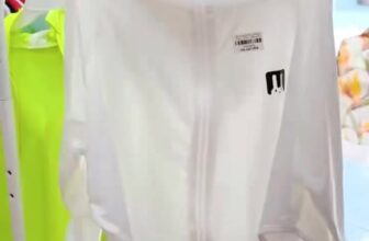 [🆕🇻🇳]  Door to door – Chuyên quần áo, giày dép và phụ kiện cho bé 😎❤️️⭐️ Áo chống nắng cho bé siêu mịn, mát rười rượi và siêu mềm mát em về sẵn nhiều màu đẹp cho bé!!!
Chất liệu vải từ polyester cùng spandex mang đến sự mềm mại , shares-0✔️ , likes-0❤️️ , date-2025-03-26 17:52:52🇻🇳🇻🇳🇻🇳📰🆕