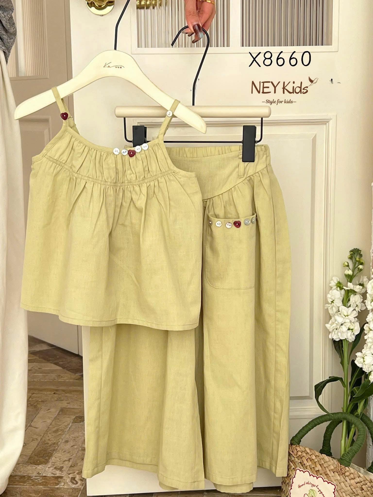 [🆕🇻🇳] MiDu Kid – Chuyên sỉ lẻ thời trang cho bé 🧑‍🧒❤️️👶⭐️ 𝙑𝙖́𝙮 𝘿𝙖̂̀𝙢 𝙗𝙚́ 𝙜𝙖́𝙞 𝙎𝙎 𝟮𝟬𝟮𝟱 𝘾𝙤𝙡𝙡𝙚𝙘𝙩𝙞𝙤𝙣
Chiếc váy đầm công chúa đã làm bé yêu nhà mình tỏa sáng như một nàng công chúa thực thụ!
Chất cotton mềm mịn mát, hì , shares-0✔️ , likes-0❤️️ , date-2025-03-27 23:18:04🇻🇳🇻🇳🇻🇳📰🆕