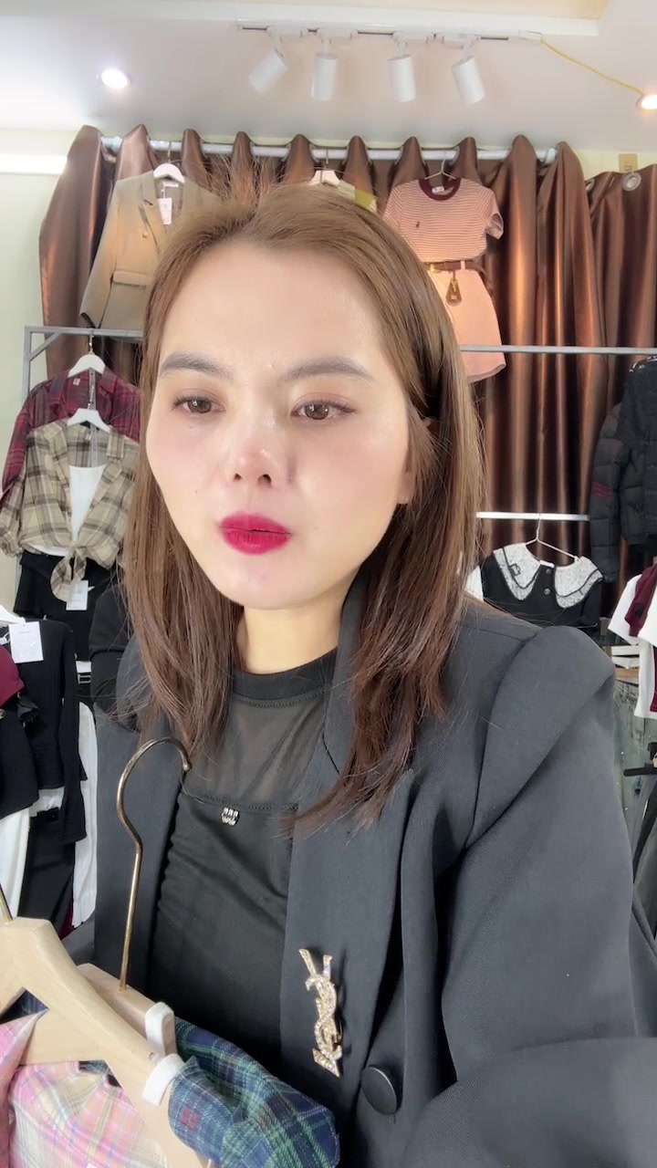 [🆕🇻🇳] Minh Tuyết Shop – Chuyên quần áo hót rẻ nhất thị trường 👕 Top1Fashion 👗  đừng ai hỏi rẻ thế hôm nay e pánnn lỗ 10-20k , shares-0✔️ , likes-7❤️️ , date-2025-03-31 03:47:29🇻🇳🇻🇳🇻🇳📰🆕