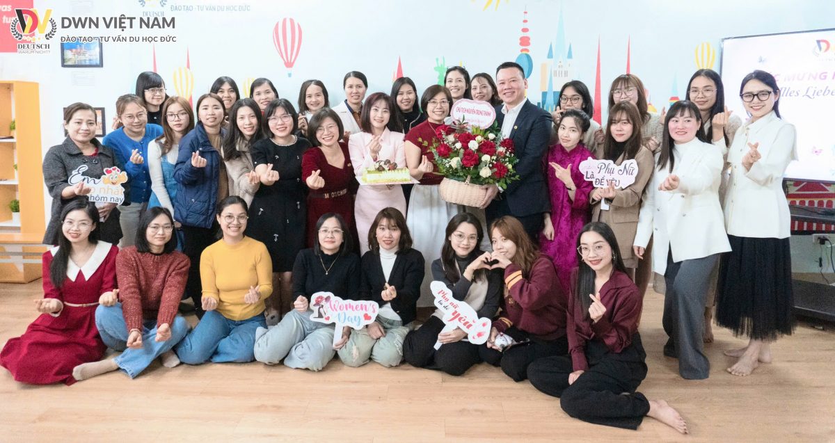 [🆕🇻🇳] Nhật Thực (Thực Tuti) 😎❤️️⭐️ Top1Kids 😎❤️️⭐️ ĐỨC ĐOÀN x BẮC BLING x NTK NHẬT THỰC
Bắc Bling phiên bản đặc biệt
Model: Đức Đoàn Gà Tây
Makeup: Hằng Camellia
Cameraman: Nguy… , shares-0✔️ , likes-205❤️️ , date-2025-03-10 20:42:18🇻🇳🇻🇳🇻🇳📰🆕