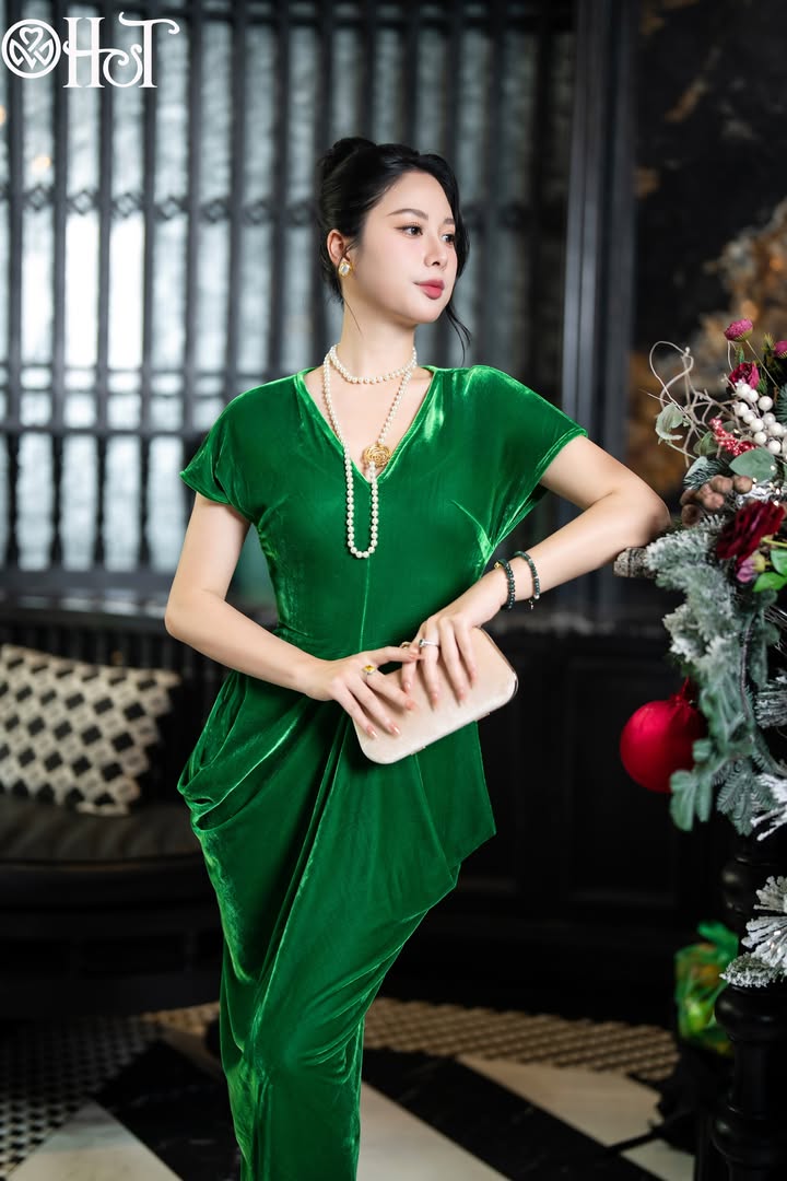 Photos from Helen Most Boutique's post [🆕🇻🇳] Top1Vietnam ♥️️