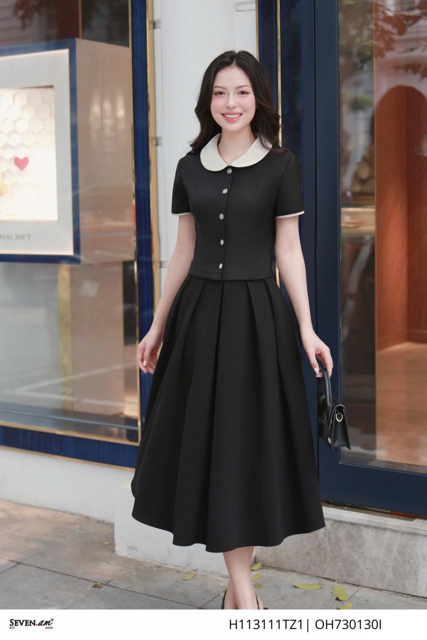 [🛒🇻🇳]Áo kiểu cổ lá sen đen basic thời trang nữ Seven.AM H113111TZ1 – Seven.AM , SKU – – sevenam.vn 🇻🇳🛒Top1Shop🛒 🇻🇳Top1Vietnam🇻🇳 🛍🛒🇻🇳