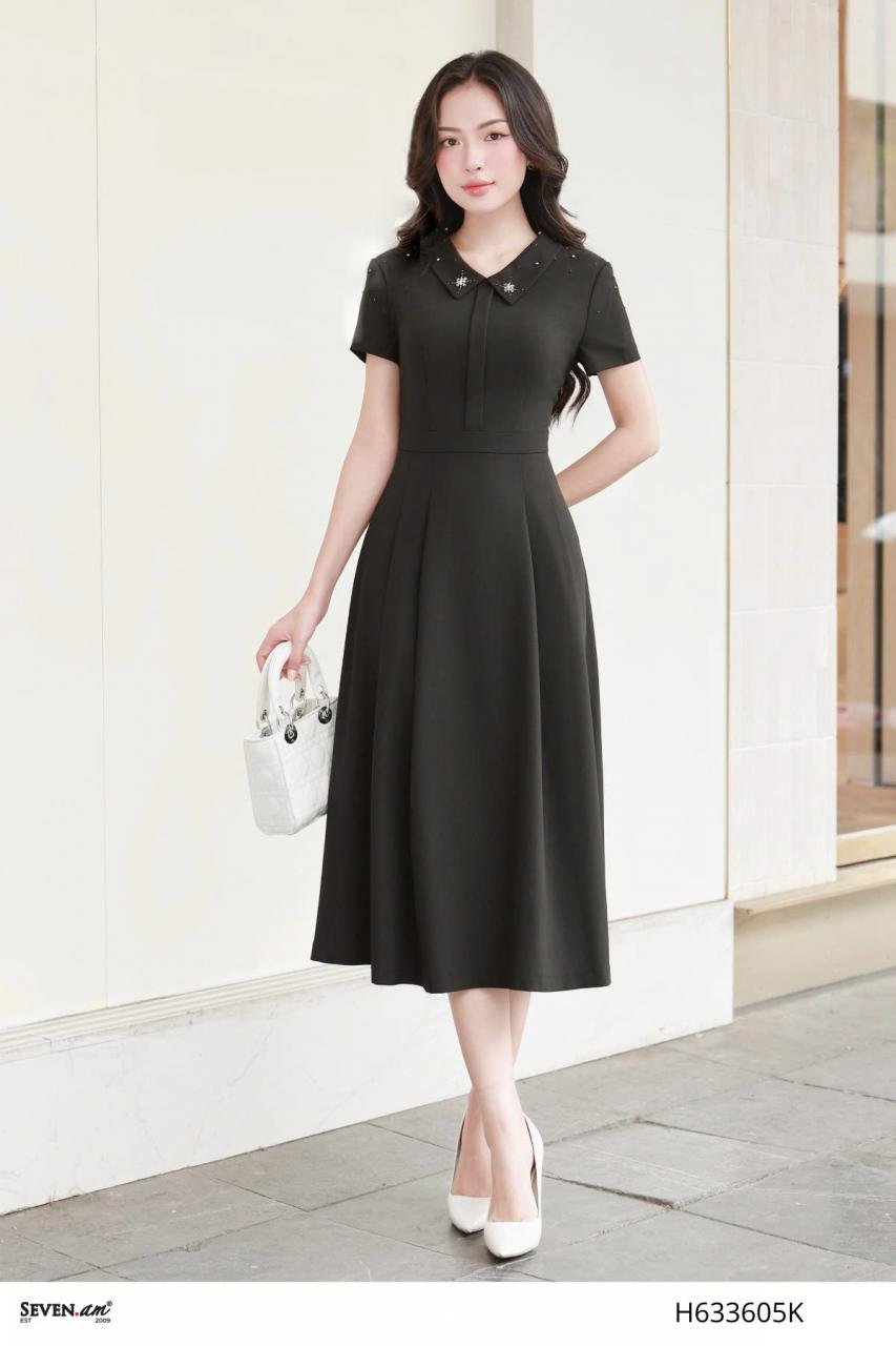 [🛒🇻🇳]Đầm sơ mi dáng A đen cổ đính đá thời trang nữ Seven.AM H633605K – Seven.AM , SKU – – sevenam.vn 🇻🇳🛒Top1Shop🛒 🇻🇳Top1Vietnam🇻🇳 🛍🛒🇻🇳