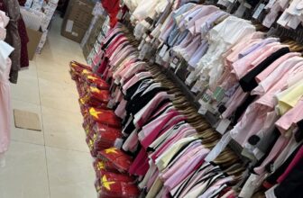 [🆕🇻🇳]  Tuyên Thuỳ Hải Phòng Shop Quần Áo Trẻ Em-Đồ Sơ Sinh-Giày Dép-Bỉm 🧑‍🧒❤️️👶⭐️ Áo cờ đỏ vẫn cứ cháy hàng ,các xưởng hêt vải rồi chị em oi ai chưa mua đặt nhanh ạ
, shares-0✔️ , likes-10❤️️ , date-2025-04-26 22:30:04🇻🇳🇻🇳🇻🇳📰🆕