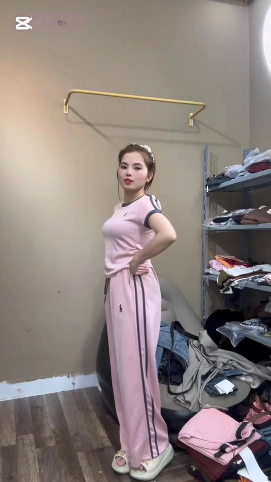 [🆕🇻🇳] Mộc Baby Store – Chuyên cung cấp đồ cao cấp cho Mẹ & bé 🧑‍🧒❤️️👶⭐️ Em về nhỏ giọt được vài lon ap 1
Mom nào nhanh tay qua lấy nhé ạ 
Mộc Baby Store
Mộc Baby Store Bãi Cháy
 , shares-1✔️ , likes-6❤️️ , date-2025-04-20 03:31:27🇻🇳🇻🇳🇻🇳📰🆕