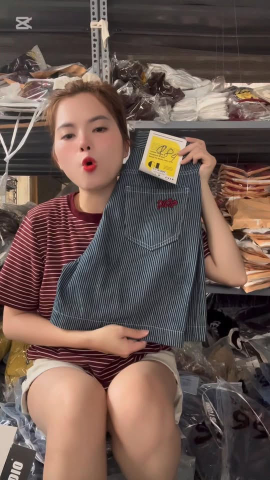 [🆕🇻🇳] Shop TOM BABY  Chuyên Bỉm,Thời trang cho bé,các loại Bánh kẹo, Kem, Thực phâm dinh dưỡng 🧑‍🧒❤️️👶⭐️ 𝐌𝐀́𝐘 𝐗𝐎̂𝐍𝐆 𝐓𝐈𝐍𝐇 𝐃𝐀̂̀𝐔 Đ𝐔𝐎̂̉𝐈 𝐌𝐔𝐎̂̃𝐈 𝐍𝐡𝐚̣̂𝐭 𝐚𝐧 𝐭𝐨𝐚̀𝐧 𝐜𝐡𝐨 𝐭𝐫𝐞̉ 𝐬𝐨̛ 𝐬𝐢𝐧𝐡. 
𝐌𝐮̀𝐚 𝐧𝐨̂̀𝐦 𝐭𝐡𝐞̂́ 𝐧𝐚̀𝐲 𝐜𝐮̛̣𝐜 𝐥𝐚̆́𝐦 𝐦𝐮𝐨̂̃𝐢, 𝐌𝐔𝐒𝐓_𝐇𝐀𝐕𝐄 
𝐂𝐚́𝐜 𝐦𝐞̣ 𝐜𝐮̛́ 𝐦𝐮𝐚 đ𝐚̣̆𝐭 𝐨̛̉ 𝐭𝐫 , shares-1✔️ , likes-0❤️️ , date-2025-04-20 20:00:19🇻🇳🇻🇳🇻🇳📰🆕