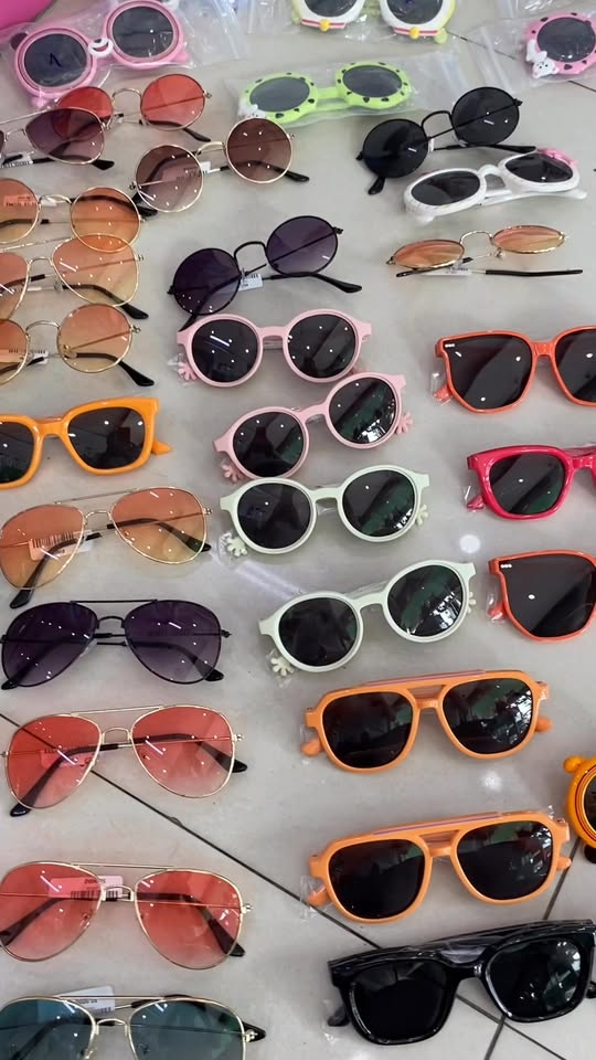 [🆕🇻🇳] Baby Shop – Chuyên quần áo, giày dép, phụ kiện cho bé, đồ sơ sinh, đầm bầu cho Mom 🧑‍🧒❤️️👶⭐️ Kính thời trang cho bé đi chơi check in, chống bụi, phối đồ cực đẹp nha mom , shares-0✔️ , likes-10❤️️ , date-2025-04-23 17:02:35🇻🇳🇻🇳🇻🇳📰🆕