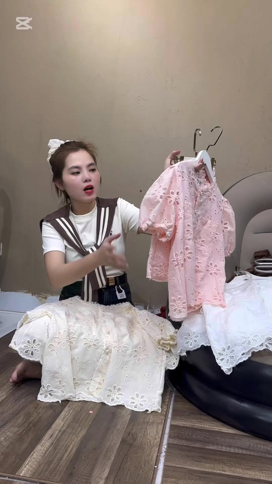 [🆕🇻🇳] Quỳnh Anh – Trọn Gói Đi Sinh – Shop chuyên cung cấp trọn gói đồ sơ sinh 🧑‍🧒❤️️👶⭐️  𝐁𝐢̀𝐧𝐡 𝐬𝐮̛̃𝐚 𝐌𝐎𝐘𝐔𝐔𝐌 – 𝑀𝑎𝑑𝑒 𝐼𝑛 𝐾𝑜𝑟𝑒𝑎
Bình và núm  moyyum shop Sẵn Đủ size
𝑻𝒂̣𝒊 𝒔𝒂𝒐 𝒎𝒆̣ 𝒏𝒆̂𝒏 𝒄𝒉𝒐̣𝒏 𝑴𝒐𝒚𝒖𝒖𝒎??
Điểm nổi bật của bình chính là 𝒏𝒖́𝒎 𝒕𝒊 𝒔𝒊𝒆̂𝒖  , shares-0✔️ , likes-1❤️️ , date-2025-04-21 19:00:27🇻🇳🇻🇳🇻🇳📰🆕