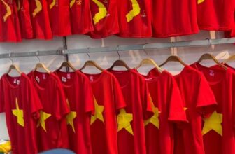 [🆕🇻🇳]  Tuyên Thuỳ Hải Phòng Shop Quần Áo Trẻ Em-Đồ Sơ Sinh-Giày Dép-Bỉm 🧑‍🧒❤️️👶⭐️ Siêu đẹp e về phục vụ đại lễ 30/4 ạ. E đủ sz từ 10-70kg , shares-0✔️ , likes-1❤️️ , date-2025-04-26 01:38:29🇻🇳🇻🇳🇻🇳📰🆕