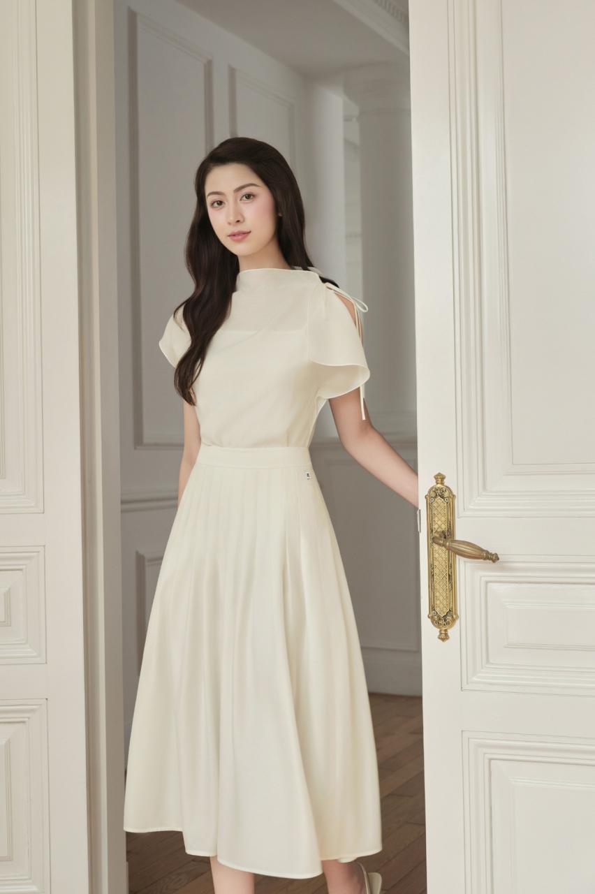 HẠ COLLECTION