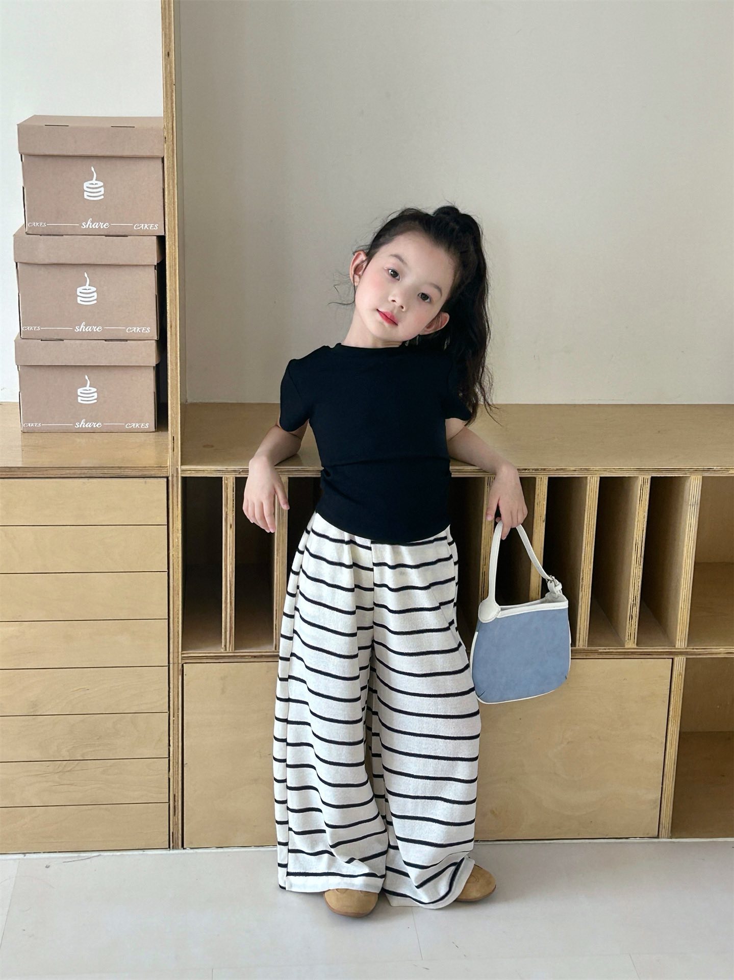 [🆕🇻🇳] Paddy Baby – Mẹ và Bé nội địa Hàn 🧑‍🧒❤️️👶⭐️ 𝐍𝐡𝐚̀ 𝐥𝐞̂̀𝐮 𝐌𝐲 𝐋𝐢𝐭𝐭𝐥𝐞 𝐓𝐢𝐠𝐞𝐫 – 𝐬𝐢𝐞̂𝐮 𝐜𝐮𝐭𝐞, 𝐯𝐮̛̀𝐚 𝐥𝐚̀ 𝐥𝐞̂̀𝐮 𝐯𝐮̛̀𝐚 𝐥𝐚̀ 𝐧𝐡𝐚̀ 𝐛𝐨́𝐧𝐠 𝐜𝐡𝐨 𝐛𝐞́
Món quà dành cho mùa hè của bé
Em bé nào cũng thích mê một chiếc l , shares-1✔️ , likes-0❤️️ , date-2025-05-27 18:05:02🇻🇳🇻🇳🇻🇳📰🆕