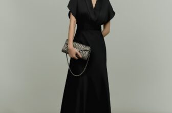 [🆕🇻🇳] Elise – Định hướng phong cách thời trang [🆕Top1Vietnam🇻🇳] 👕 Top1Fashion 👗  𝗙𝗹𝗲𝘂𝗿 𝗱𝘂 𝗣𝗮𝘀𝘀𝗲́ | 𝗖𝗛𝗜𝗖 𝗕𝗬 𝗡𝗔𝗧𝗨𝗥𝗘Được cắt may từ chất liệu satin cao cấp, chiếc đầm không chỉ tôn dáng một cách khéo léo mà còn mang đến cảm giác mềm mại , shares-4✔️ , likes-103❤️️ , date-2025-05-11 15:30:02🇻🇳🇻🇳🇻🇳📰🆕