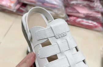 [🆕🇻🇳]  Tuyên Thuỳ Hải Phòng Shop Quần Áo Trẻ Em-Đồ Sơ Sinh-Giày Dép-Bỉm 🧑‍🧒❤️️👶⭐️ Dép 59k mà đẹp cỡ này các bác ạ .sz 36,37,38,39,40,41 , shares-0✔️ , likes-77K❤️️ , date-2025-05-15 03:50:01🇻🇳🇻🇳🇻🇳📰🆕