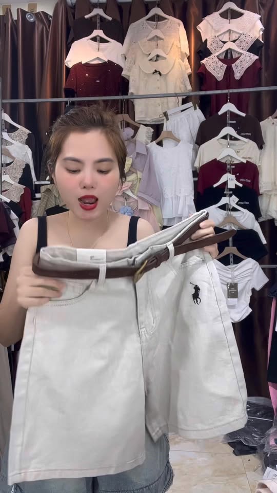 [🆕🇻🇳] Minh Tuyết Shop – Chuyên quần áo hót rẻ nhất thị trường 👕 Top1Fashion 👗  Quần có #50kaa xíu thui , shares-0✔️ , likes-17❤️️ , date-2025-05-12 12:30:51🇻🇳🇻🇳🇻🇳📰🆕