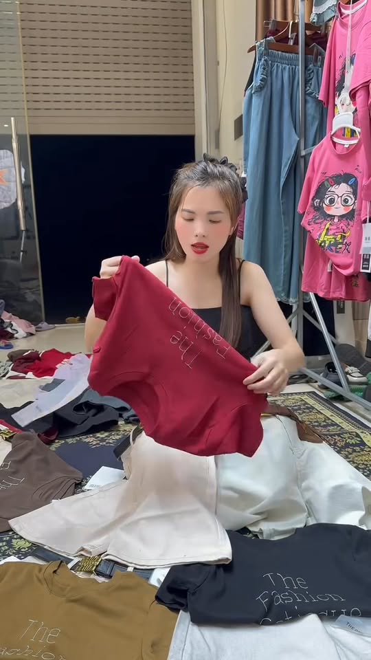 [🆕🇻🇳] Minh Tuyết Shop – Chuyên quần áo hót rẻ nhất thị trường 👕 Top1Fashion 👗  Sáng ra đã báo e xả hết #50kaaa xíu quần nhen , shares-0✔️ , likes-56❤️️ , date-2025-05-13 13:18:26🇻🇳🇻🇳🇻🇳📰🆕