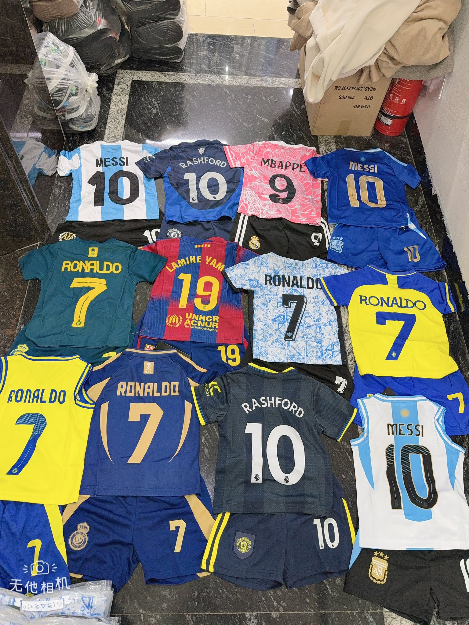 [🆕🇻🇳]  Tuyên Thuỳ Hải Phòng Shop Quần Áo Trẻ Em-Đồ Sơ Sinh-Giày Dép-Bỉm 🧑‍🧒❤️️👶⭐️ Bộ cầu thủ em về hàng ạ
, shares-0✔️ , likes-18❤️️ , date-2025-05-15 23:15:38🇻🇳🇻🇳🇻🇳📰🆕