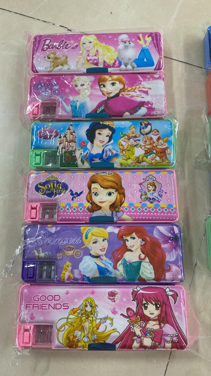 [🆕🇻🇳]  Tuyên Thuỳ Hải Phòng Shop Quần Áo Trẻ Em-Đồ Sơ Sinh-Giày Dép-Bỉm 🧑‍🧒❤️️👶⭐️ Hộp bút cho bé gái đủ hình nha c e
#30kkkkkkk
, shares-0✔️ , likes-3❤️️ , date-2025-05-24 17:16:58🇻🇳🇻🇳🇻🇳📰🆕