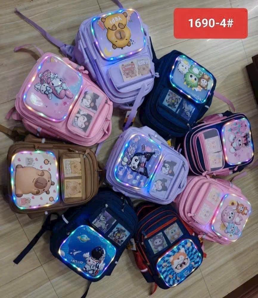 [🆕🇻🇳]  Tuyên Thuỳ Hải Phòng Shop Quần Áo Trẻ Em-Đồ Sơ Sinh-Giày Dép-Bỉm 🧑‍🧒❤️️👶⭐️ Hàng siêu đẹp ah #199k vào mùa không có giá này đâu ạ
, shares-0✔️ , likes-11❤️️ , date-2025-05-27 04:27:04🇻🇳🇻🇳🇻🇳📰🆕