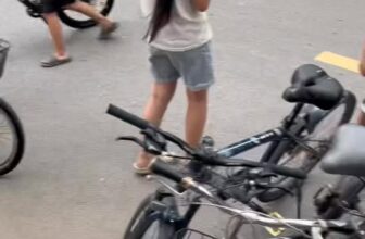 [🆕🇻🇳]  Tuyên Thuỳ Hải Phòng Shop Quần Áo Trẻ Em-Đồ Sơ Sinh-Giày Dép-Bỉm 🧑‍🧒❤️️👶⭐️ E phát kem đến 5h nhé mn cho cháu qua e nha , shares-0✔️ , likes-113❤️️ , date-2025-05-24 22:41:40🇻🇳🇻🇳🇻🇳📰🆕