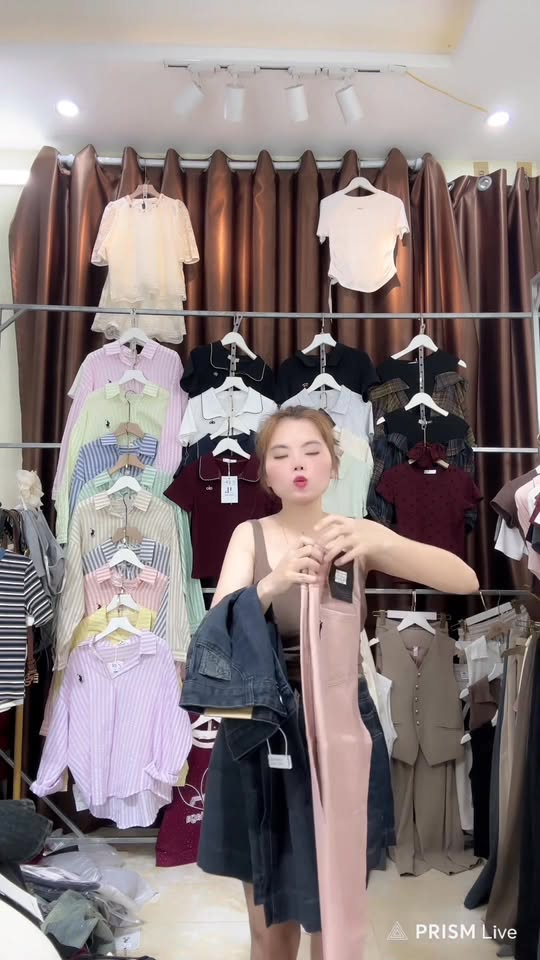 [🆕🇻🇳] NANA Kids – Thời Trang Trẻ Em 🧑‍🧒❤️️👶⭐️ SALE rồi nàng ơi, nhanh tay nha 1⃣5⃣0⃣ 2 áoÔI MÙA HÈ CÓ ÁO NÀY MÊ THẬT KHỎI CẦN MẶC ÁO LÓT LUÔN.
Mặc ở nhà hoặc mix đồ quần sooc d , shares-0✔️ , likes-1❤️️ , date-2025-05-26 22:11:12🇻🇳🇻🇳🇻🇳📰🆕