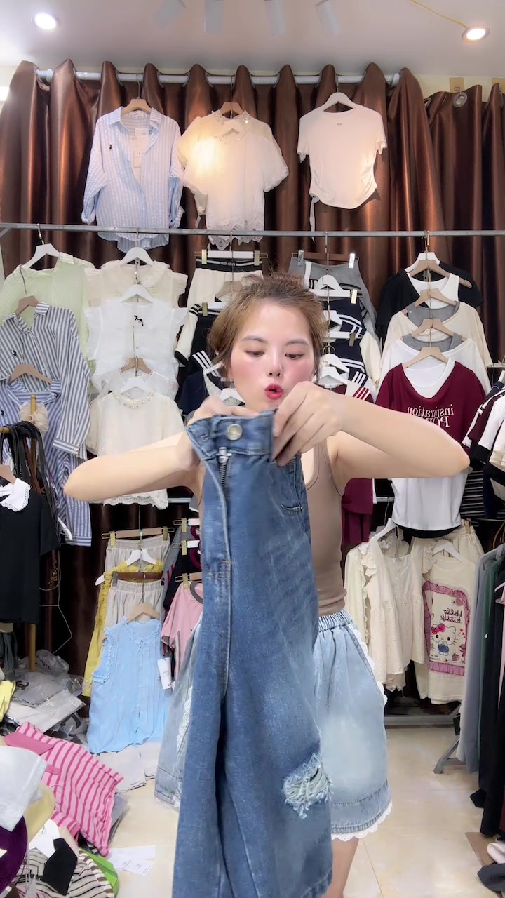 [🆕🇻🇳] Mộc Baby Store – Chuyên cung cấp đồ cao cấp cho Mẹ & bé 🧑‍🧒❤️️👶⭐️  𝐊𝐇𝐔𝐎̂𝐍 𝐁𝐄𝐍𝐓𝐎 𝐍𝐇𝐀̣̂𝐓 – 𝐊𝐇𝐔𝐎̂𝐍 𝐋𝐀̀𝐌 Đ𝐀̣̂𝐔 𝐇𝐔̃ – 𝐊𝐇𝐔𝐎̂𝐍 𝐂𝐎̛𝐌 𝐂𝐇𝐎 𝐁𝐄́
𝐾ℎ𝑢𝑜̂𝑛 𝑏𝑒𝑛𝑡𝑜 𝑛𝑎̀𝑦 đ𝑎𝑛𝑔 𝑙𝑎̀𝑚 𝑚𝑢̛𝑎 𝑙𝑎̀𝑚 𝑔𝑖𝑜́ 𝑣𝑒̂̀ 𝑠𝑢̛̣ 𝑡𝑖𝑒̣̂𝑛 𝑙𝑜̛̣𝑖 𝑐𝑢̉𝑎 𝑛𝑜́, 𝑘ℎ𝑜̂𝑛𝑔 𝑐ℎ𝑖̉ , shares-0✔️ , likes-1❤️️ , date-2025-06-11 03:47:01🇻🇳🇻🇳🇻🇳📰🆕