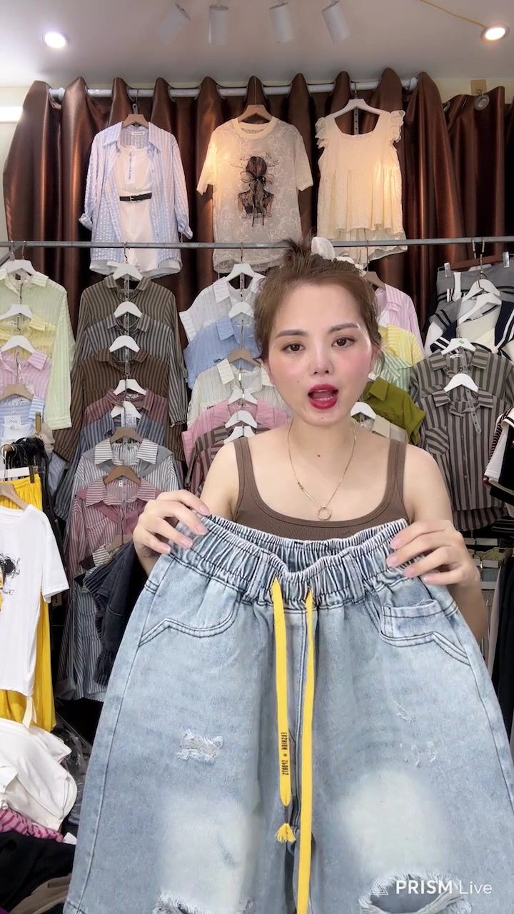 [🆕🇻🇳]  Tuyên Thuỳ Hải Phòng Shop Quần Áo Trẻ Em-Đồ Sơ Sinh-Giày Dép-Bỉm 🧑‍🧒❤️️👶⭐️ Mấy mã này chất mát rượi đồng giá #35k em treo sẵn tại khu bên hàng sale rồi ạ
, shares-0✔️ , likes-26❤️️ , date-2025-06-20 05:39:09🇻🇳🇻🇳🇻🇳📰🆕