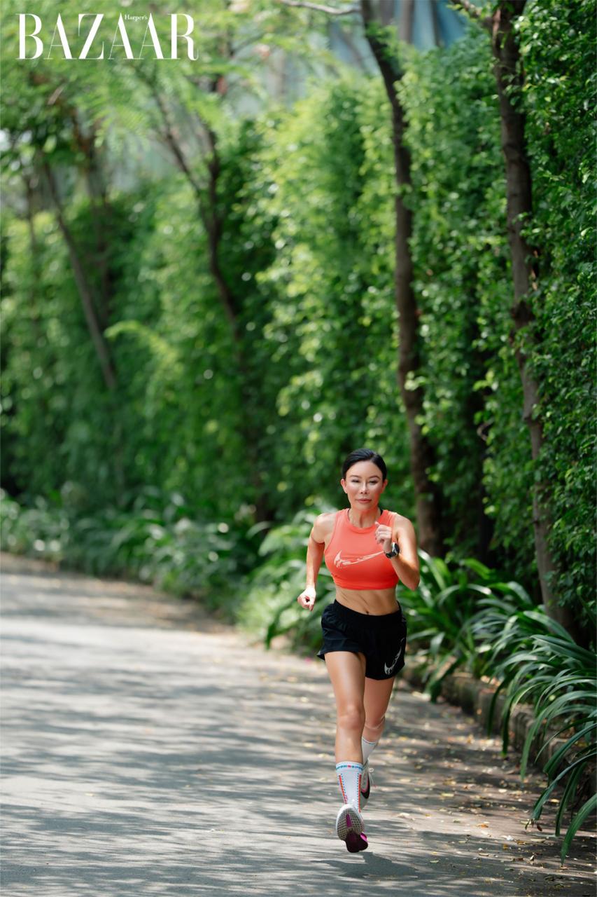 Doanh nhân Lệ Thu: “Phụ nữ làm đẹp để thêm tự tin, yêu đời” [🆕🇻🇳] bazaarvietnam.vn