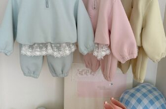 [🆕🇻🇳] Thảo Lâm Baby Shop – Cửa hàng quần áo sơ sinh – trẻ em 🧑‍🧒❤️️👶⭐️ Các mẹ có tin em nó lẻ size rồi không ạĐừng ai bảo mới hè lsao đã có mẫu mới nhé . Nhà em có toàn mẫu mới xịn luôn đó ạ.Bảng size tham khảo :Size 90 , shares-0✔️ , likes-2❤️️ , date-2025-06-29 01:39:53🇻🇳🇻🇳🇻🇳📰🆕