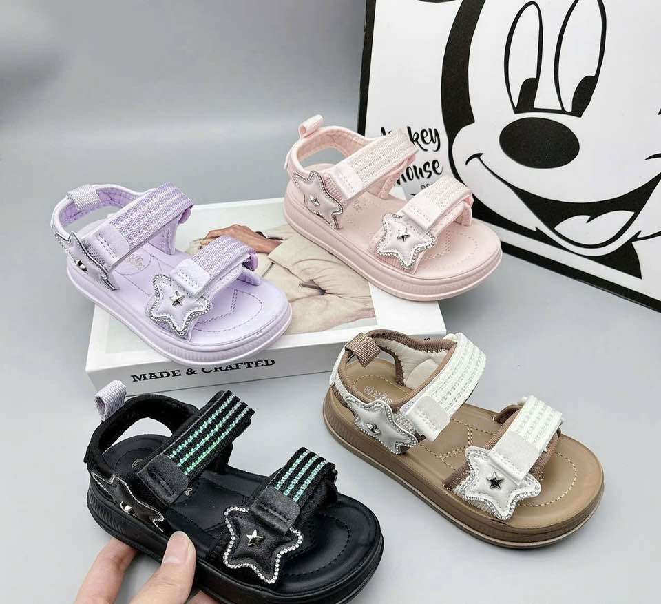 [🆕🇻🇳] TRẦN VÂN STORE Chuyên bán sỉ và lẻ giày dép,túi xách,quần áo,mỹ phẩm 👕 Top1Fashion 👗  Sandal bé sẵn shop ạ
, shares-0✔️ , likes-0❤️️ , date-2025-06-21 03:17:15🇻🇳🇻🇳🇻🇳📰🆕