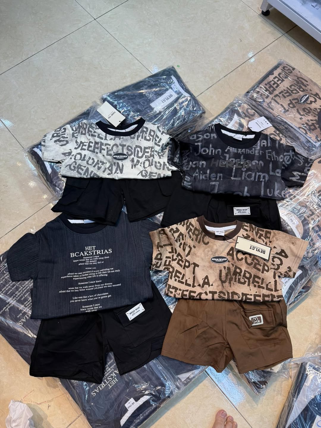 [🆕🇻🇳]  Tuyên Thuỳ Hải Phòng Shop Quần Áo Trẻ Em-Đồ Sơ Sinh-Giày Dép-Bỉm 🧑‍🧒❤️️👶⭐️ Uầy  em đẹp thế hàng 160k giờ sale #70k dã man 8-16kg
, shares-0✔️ , likes-1❤️️ , date-2025-06-21 23:03:13🇻🇳🇻🇳🇻🇳📰🆕