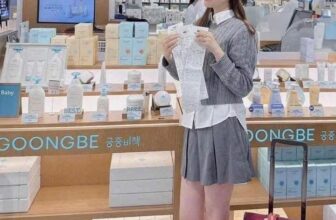 [🆕🇻🇳] NANA Kids – Thời Trang Trẻ Em 🧑‍🧒❤️️👶⭐️ Sục nơ siêu hot kèm 9 charm ngẫu nhiên 1⃣2⃣5⃣/ 1 đôi tặng kèm 9 charm ngẫu nhiên
Hàng  túi zip
Mẫu mới 2025 này chất như nước cất luôn , shares-0✔️ , likes-1❤️️ , date-2025-06-05 05:14:18🇻🇳🇻🇳🇻🇳📰🆕